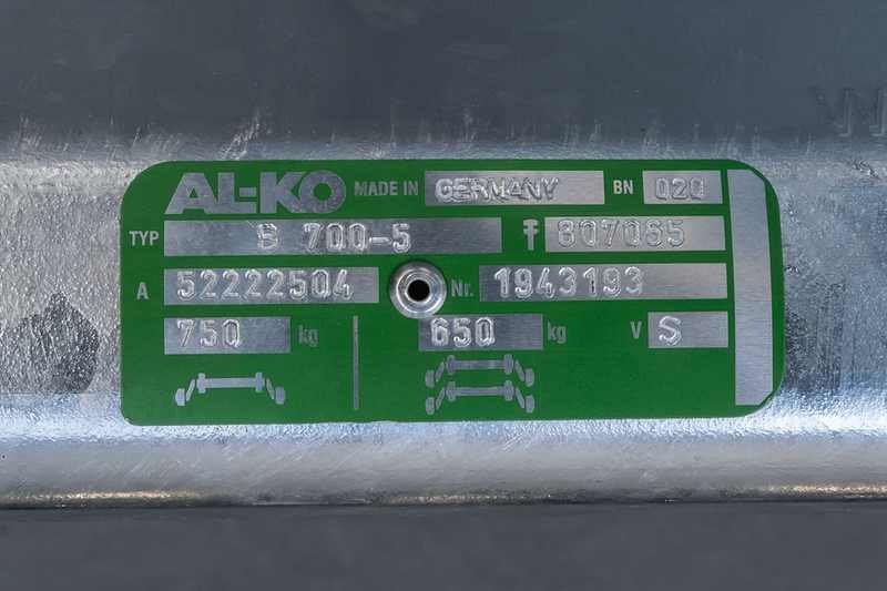 Essieu-freine-AL-KO-COMPACT-pour-remorque-750kg-700mm-4-compressed.jpg Essieu-freine-AL-KO-COMPACT-pour-remorque-750kg-700mm-4-compressed.jpg