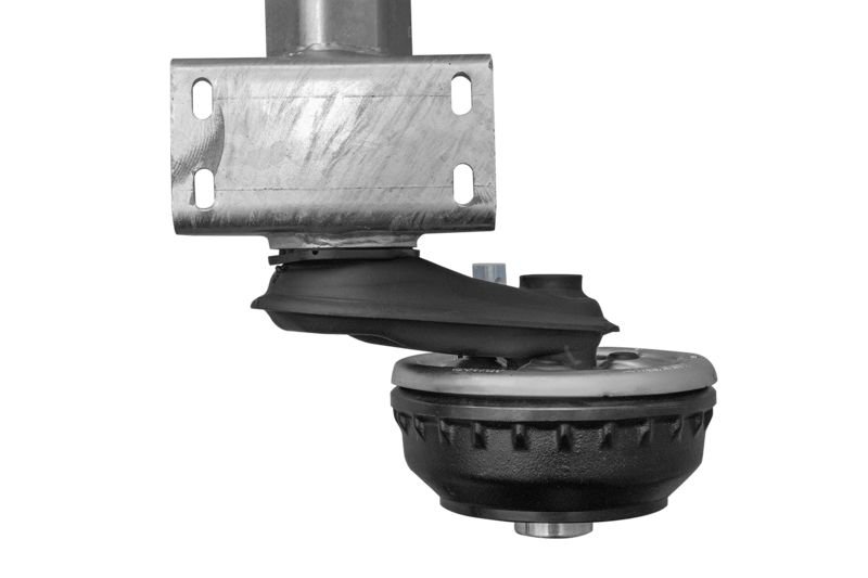 Essieu-freine-AL-KO-COMPACT-pour-remorque-bateau-1350kg-3-compressed-1.jpg Essieu-freine-AL-KO-COMPACT-pour-remorque-bateau-1350kg-3-compressed-1.jpg