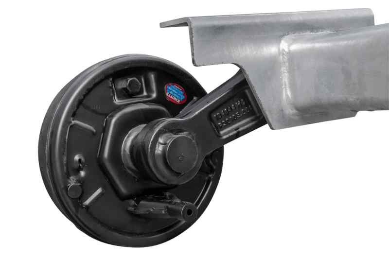 Essieu-freine-KNOTT-VGB13-pour-remorque-1350kg-4-compressed.jpg Essieu-freine-KNOTT-VGB13-pour-remorque-1350kg-4-compressed.jpg
