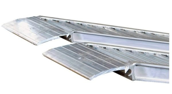 Paire-de-rampes-ALU-pour-remorque-benne-PW2.4-2000kg-1.jpg Paire-de-rampes-ALU-pour-remorque-benne-PW2.4-2000kg-1.jpg