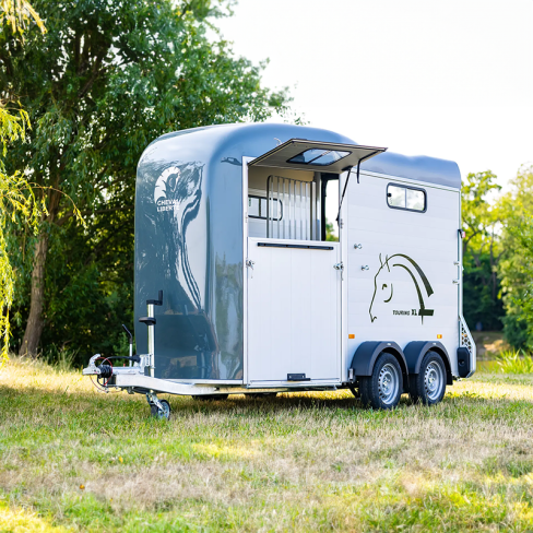 VACLTOURINGCOUNTRYXL-Van-Cheval-Liberte-Touring-Country-XL-3.png VACLTOURINGCOUNTRYXL-Van-Cheval-Liberte-Touring-Country-XL-3.png