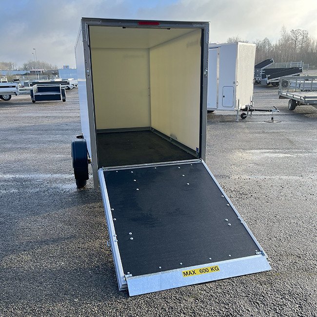 brenderup-cargo-dynamic-260ub750-260x130cm-haut150cm-ptac-750kg-1.jpg brenderup-cargo-dynamic-260ub750-260x130cm-haut150cm-ptac-750kg-1.jpg
