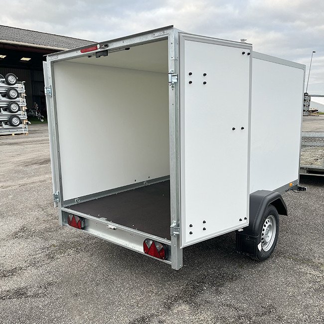 brenderup-cargo-dynamic-260wbr750-260x155cm-haut150cm-ptac-750kg-11.jpg brenderup-cargo-dynamic-260wbr750-260x155cm-haut150cm-ptac-750kg-11.jpg