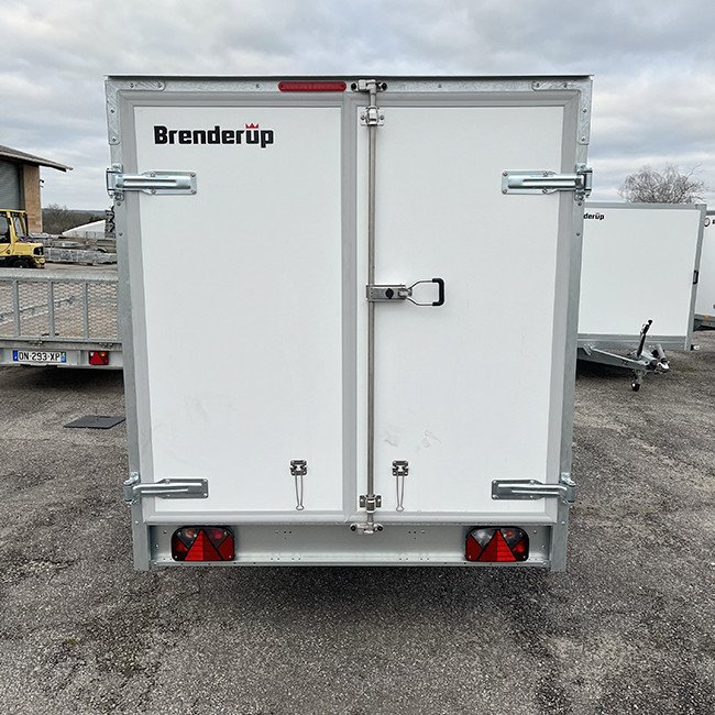 brenderup-cargo-dynamic-260wbr750-260x155cm-haut150cm-ptac-750kg-14.jpg brenderup-cargo-dynamic-260wbr750-260x155cm-haut150cm-ptac-750kg-14.jpg
