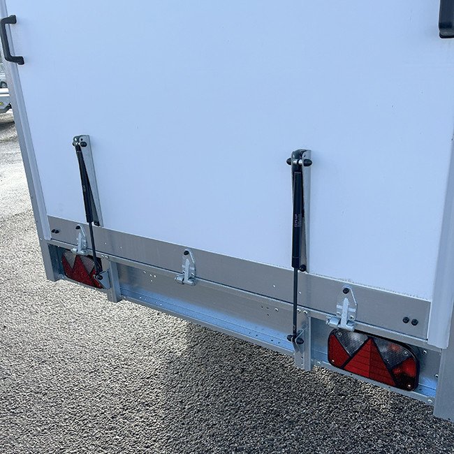brenderup-cargo-dynamic-260wbr750-260x155cm-haut150cm-ptac-750kg-3.jpg brenderup-cargo-dynamic-260wbr750-260x155cm-haut150cm-ptac-750kg-3.jpg