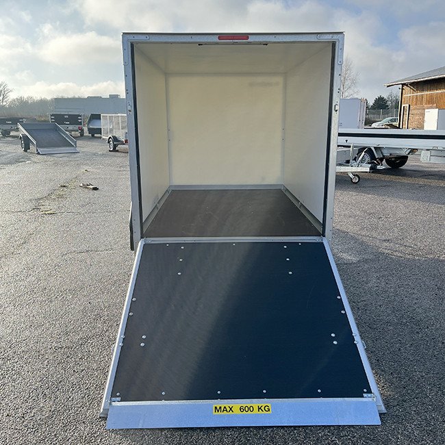 brenderup-cargo-dynamic-260wbr750-260x155cm-haut150cm-ptac-750kg-6.jpg brenderup-cargo-dynamic-260wbr750-260x155cm-haut150cm-ptac-750kg-6.jpg