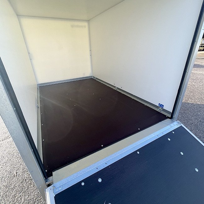brenderup-cargo-dynamic-260wbr750-260x155cm-haut150cm-ptac-750kg-8.jpg brenderup-cargo-dynamic-260wbr750-260x155cm-haut150cm-ptac-750kg-8.jpg