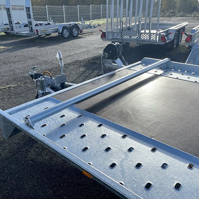 franc-pv-pro-350-450x209cm-ptac-3500kg-3.jpg franc-pv-pro-350-450x209cm-ptac-3500kg-3.jpg